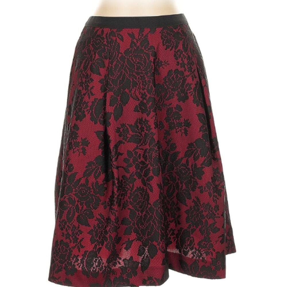 White House Black Market Knee-Length A-Line Skirt Red & Black EUC Size 0 - Picture 2 of 6